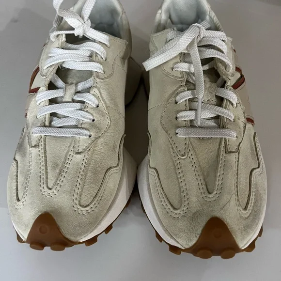 New Balance 327 Cream and Tan Sneakers - Picture 2 of 7
